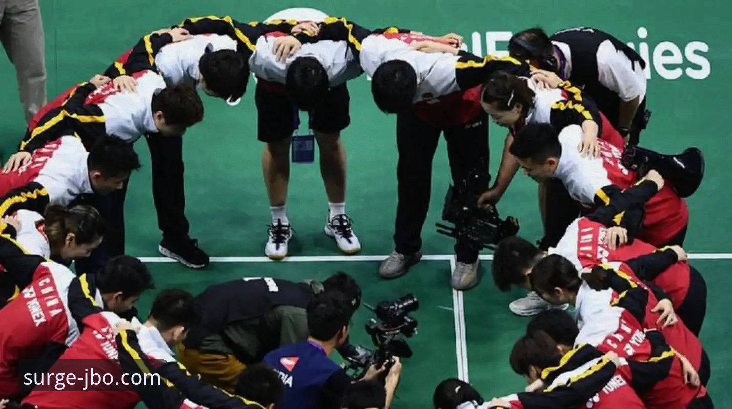 jbo官网入口 2026尤伯杯半决赛深度评测:中国女团3-0横扫日本,第21次挺进决赛